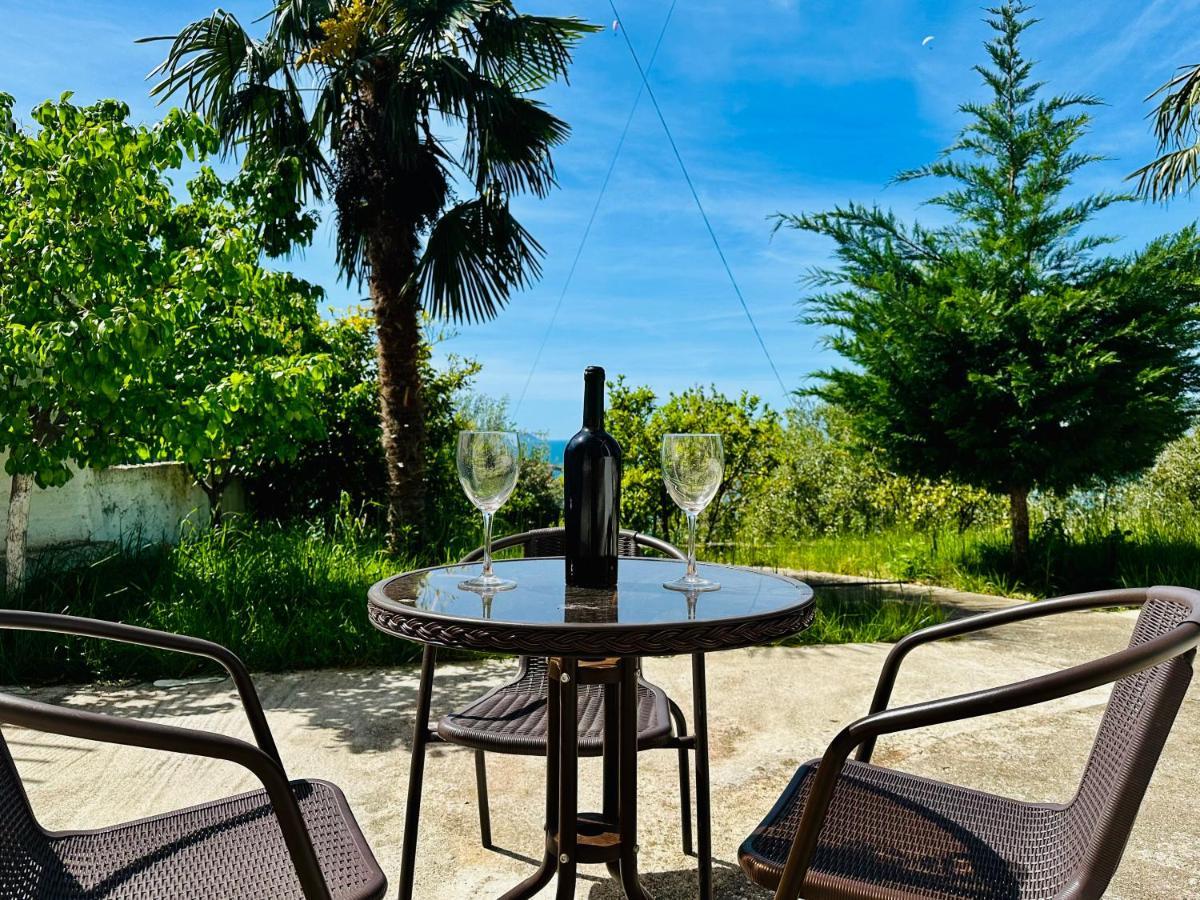 Jico Travel - Villa Colombo Vlorë Exteriör bild