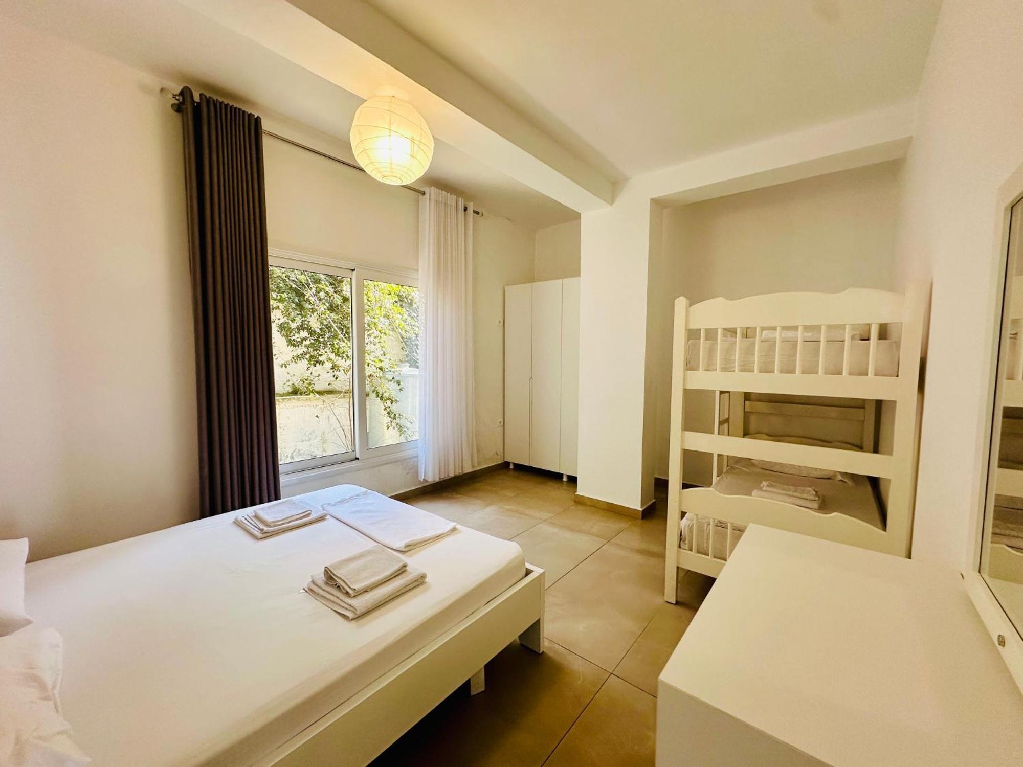 Jico Travel - Villa Colombo Vlorë Exteriör bild